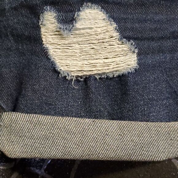 Arizona Jeans Jean Shorts - Picture 2 of 4